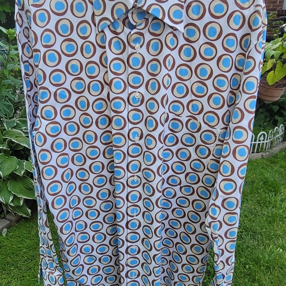 Men's shirt ($15 each) - Picture 4 of 9